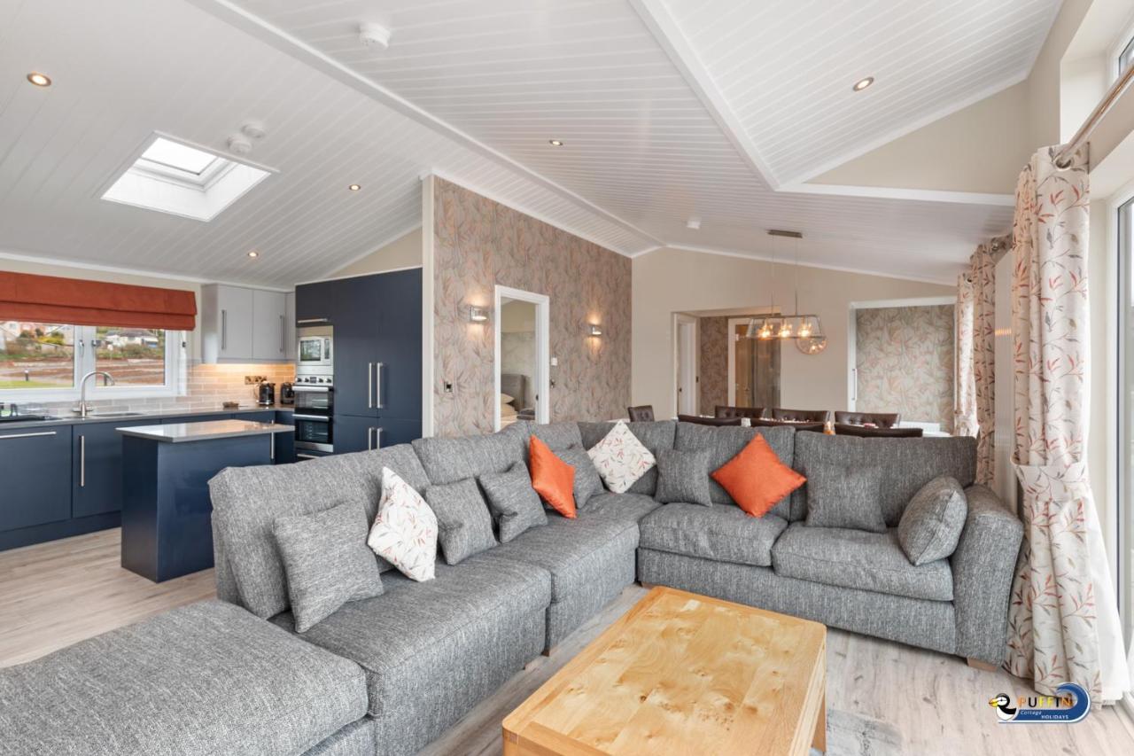 Valley View Lodge - Luxury Lodge, Hot Tub, Close To Beach Penally Экстерьер фото